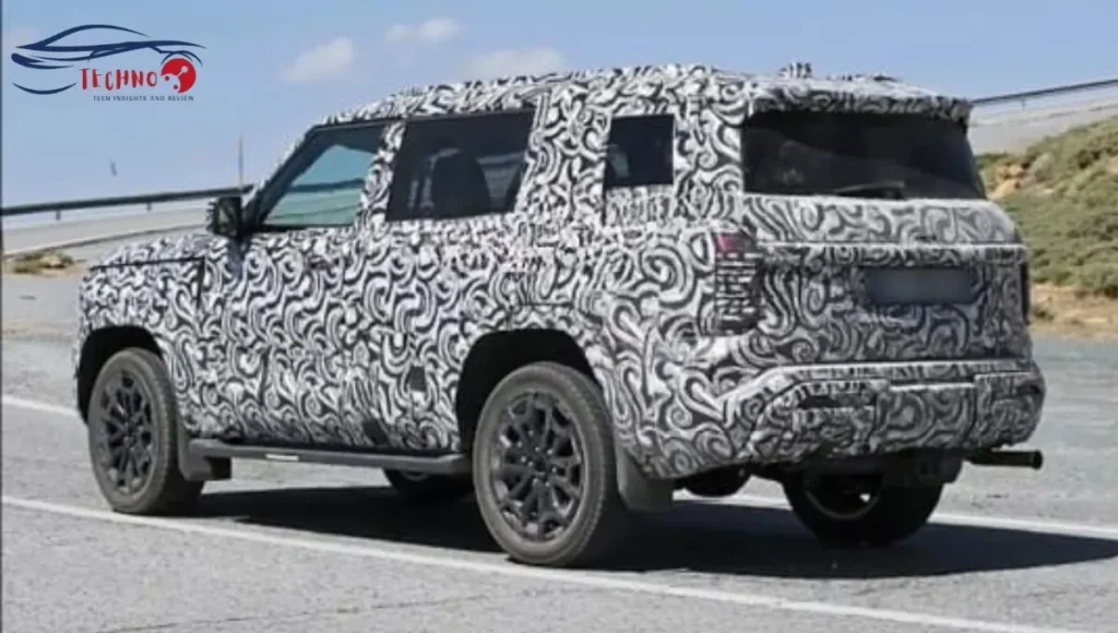Mitsubishi Pajero BACK