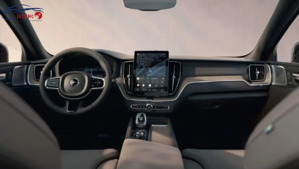 Volvo XC60 Facelift dashboard.